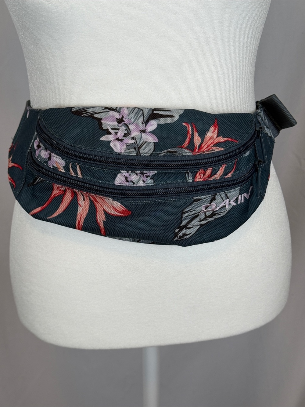 Unisex Dakine Tropical Print Fanny Pack Belt Bag Waist Bag Bum Bag OS